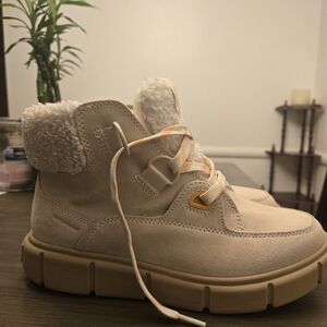 Sorel Kids Tan and Cream Winter Boots